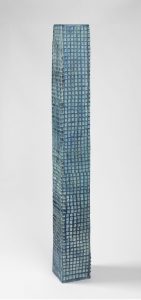 ©Elsbeth Pluimers - Beacon - Bronze - 15x15x106 cm - 2021