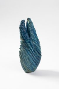 ©Elsbeth Pluimers - Urn 'Silent Rock' - Bronze - 23x10x3,5 cm - 2021